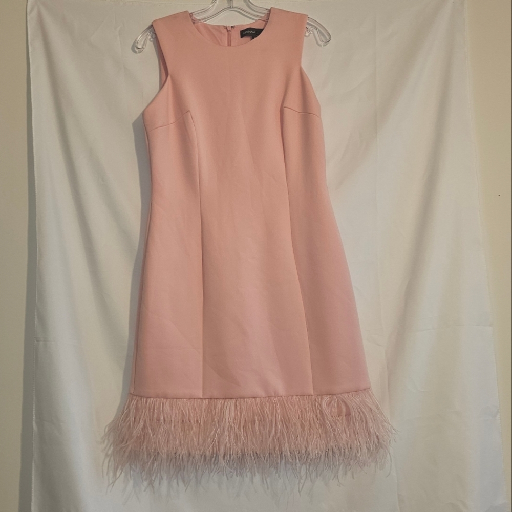Donna Ricco feather dress - size 8